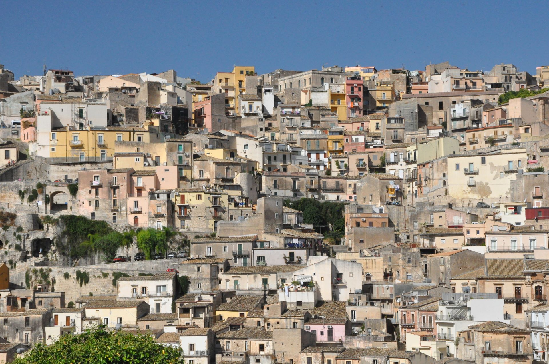 Ragusa (Photo license: CC BY-SA 2.0)